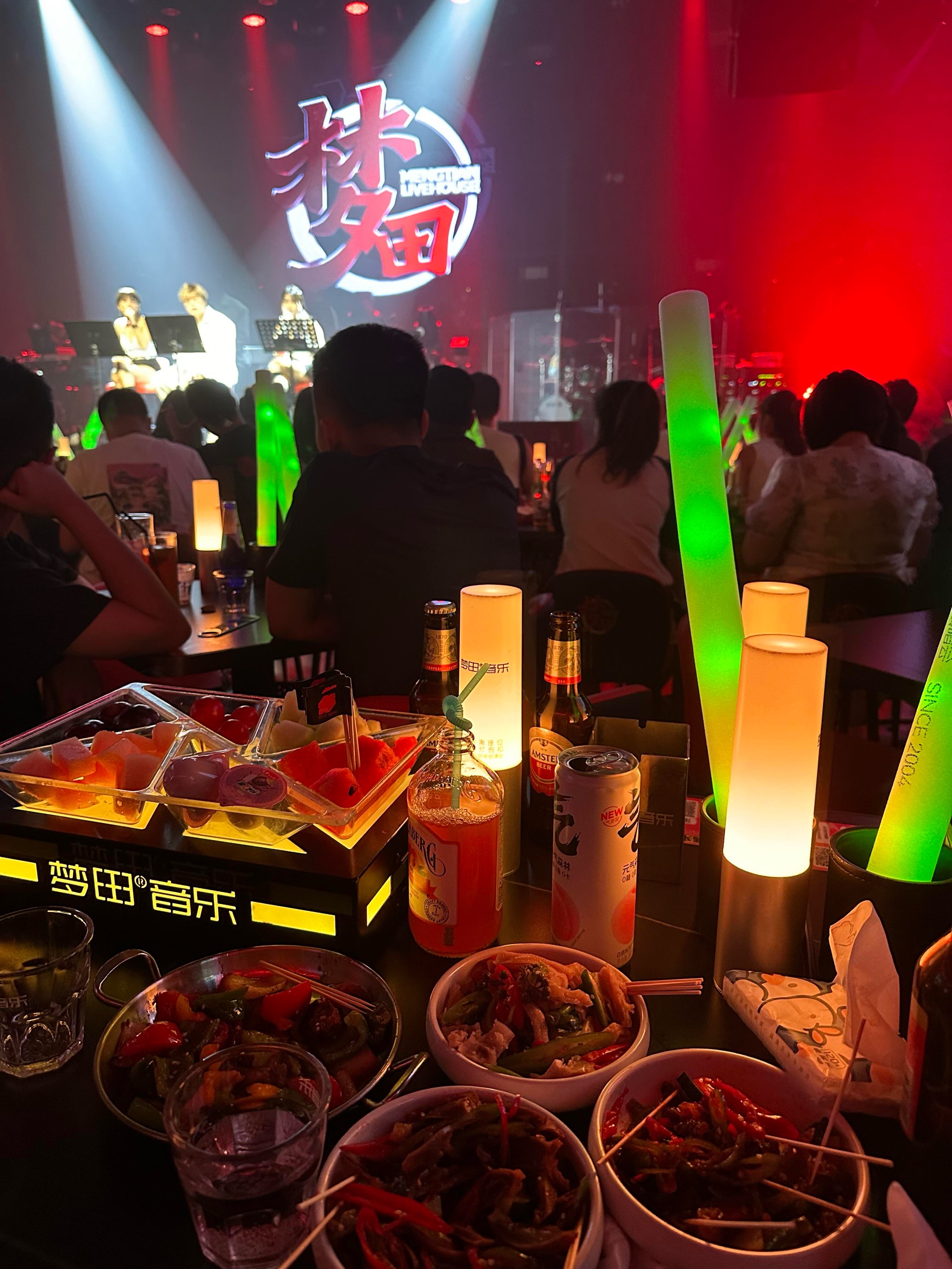 成都商务KTV：中低端服务区别-金牛区ktv预订